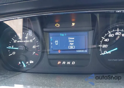 2016 Ford Police Interceptor z USA, uszkodzony, nr VIN 1FAHP2MK5GG114587